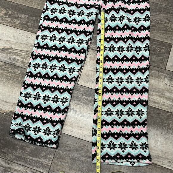 Fuzzy Pajama Pants Aqua Black White and Pink Size Medium - Picture 5 of 7